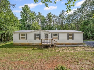 2270 Hartland Forest Dr, Morganton, NC 28655
