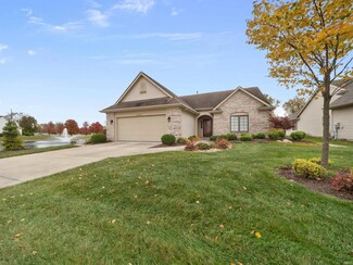 9733 Lyonhurst Rd, Fort Wayne, IN 46804