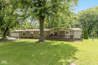 305 Pike St, Darlington, IN 47940