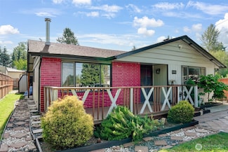 6965 E E St, Tacoma, WA 98404