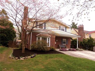 819 Fernwood St, Emmaus, PA 18049