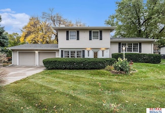 10015 Emmet St, Omaha, NE 68134