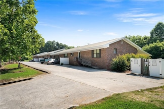 669 Nicklesville Rd NE, Resaca, GA 30735