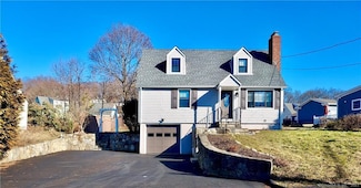 5 Skyline Terrace, Danbury, CT 06810