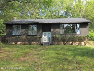 170 Bella Vista Dr, Mountain Top, PA 18707