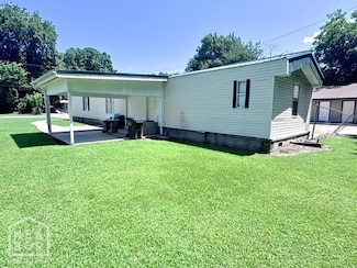 213 Cedar St, Jonesboro, AR 72401