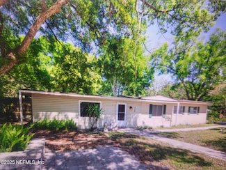 6785 Ector Rd, Jacksonville, FL 32211