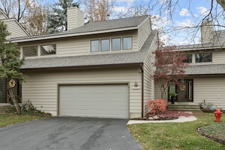 1526 Kirkwood Dr, Geneva, IL 60134