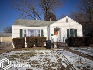 829 Queen Anne Ave, Ottumwa, IA 52501