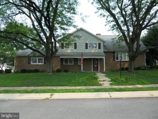 2205 Burkey Dr, Reading, PA 19610