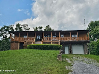 2440 Levee Way, Sevierville, TN 37876