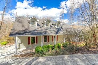 319 Pin Oak Dr, Rockwood, TN 37854