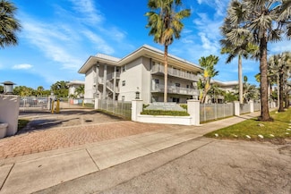 7403 SW 82nd St Unit 207N, Miami, FL 33143