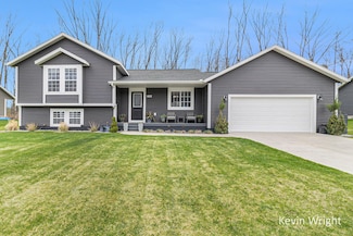 1110 Watertower Ln, Whitehall, MI 49461