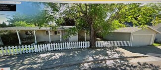 952 State St, Redding, CA 96001