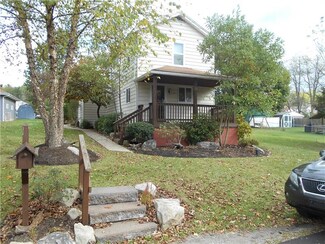 527 Benjamin St, Tarentum, PA 15084