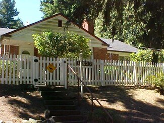 15027 Linden Ave N, Shoreline, WA 98133