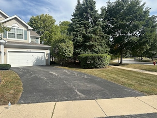 1464 Division Ct, Saint Charles, IL 60174