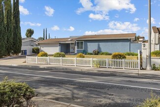 13350 Carriage Rd, Poway, CA 92064