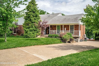 3609 Indocin Ct, Louisville, KY 40220