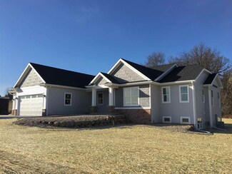 7207 Kaltenberg Pass, Bristol, WI 53590