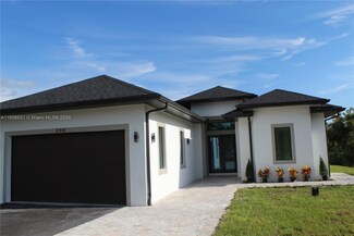 248 Shady Hollow Blvd E, Naples, FL 34120