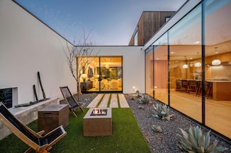 701 W Elizabeth St, Austin, TX 78704