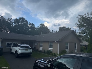 126 Millbrook Dr, Willingboro, NJ 08046