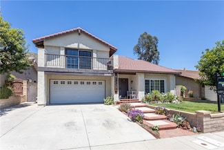 14048 Wagon Mound Rd, Sylmar, CA 91342