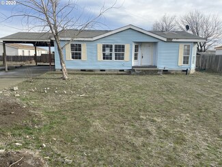 140 Clover Ln, Irrigon, OR 97844