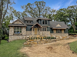 3515 Kings Lair Dr, Spring Grove, IL 60081