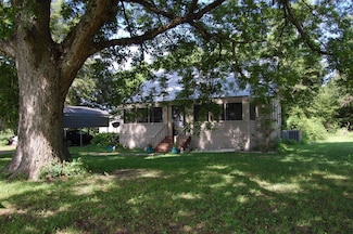 6632 Harper Ln, Collinston, LA 71229