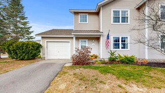 24 Forrestal Dr Unit 24, Brunswick, ME 04011