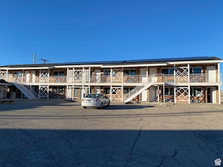 620 Main St, Green River, UT 84525