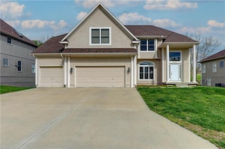 3005 S Granite Ave, Blue Springs, MO 64015