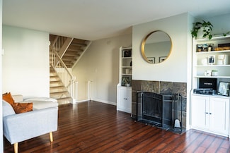 3259 Valley Ridge Dr Unit 10, Saint Paul, MN 55121