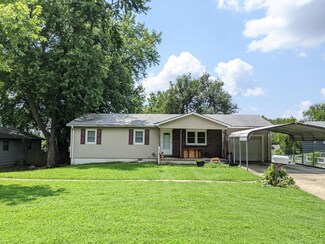 615 S 5th St, Independence, KS 67301