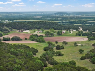 614 County Road 4165, Cranfills Gap, TX 76637