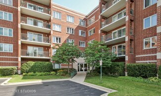5255 N Riversedge Terrace Unit 201, Chicago, IL 60630