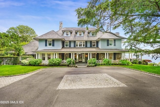 579 Indian Field Rd, Greenwich, CT 06830