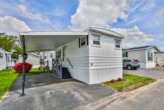 33 Bell Dr, Salem, NH 03079