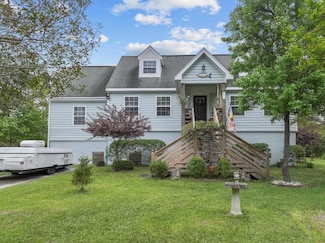 691 Vista Lake Dr, Manteo, NC 27954