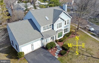 6104 Sandstone Ct, Clifton, VA 20124