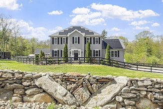 40 Princeton Rd, Rutland, MA 01543