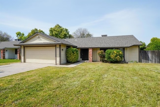2962 Sylmar Ave, Clovis, CA 93612