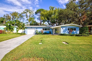 1042 Idlewild Dr N, Dunedin, FL 34698