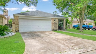 6514 Oakland Hills Dr, Houston, TX 77069