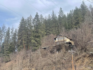 421 Dewey Ave, Orofino, ID 83544