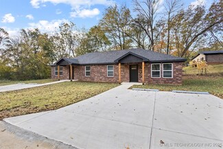 405 E Jones St, Durant, OK 74701