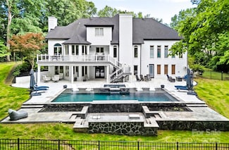 1001 Berwick Ct, Waxhaw, NC 28173